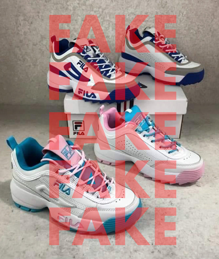 Fake sneakers Disruptor Fila x Atipici non originali, falsi sia della colorazione The Plueprint che della colorazione The Candy Shop