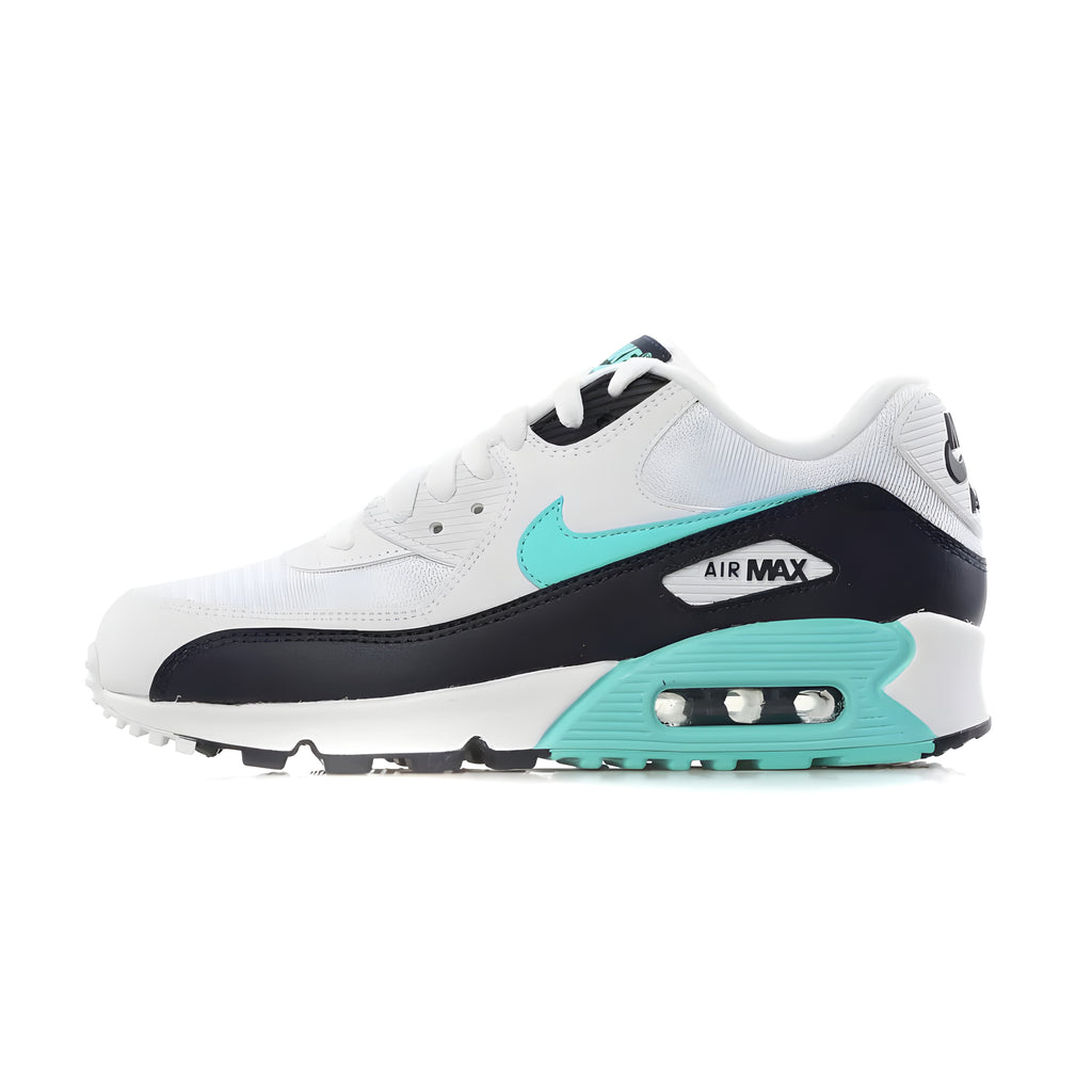 Air Max 90 in the white black colorway with light blue inserts such as the Swoosh and the central block of the sole in which the visible Air unit is inserted