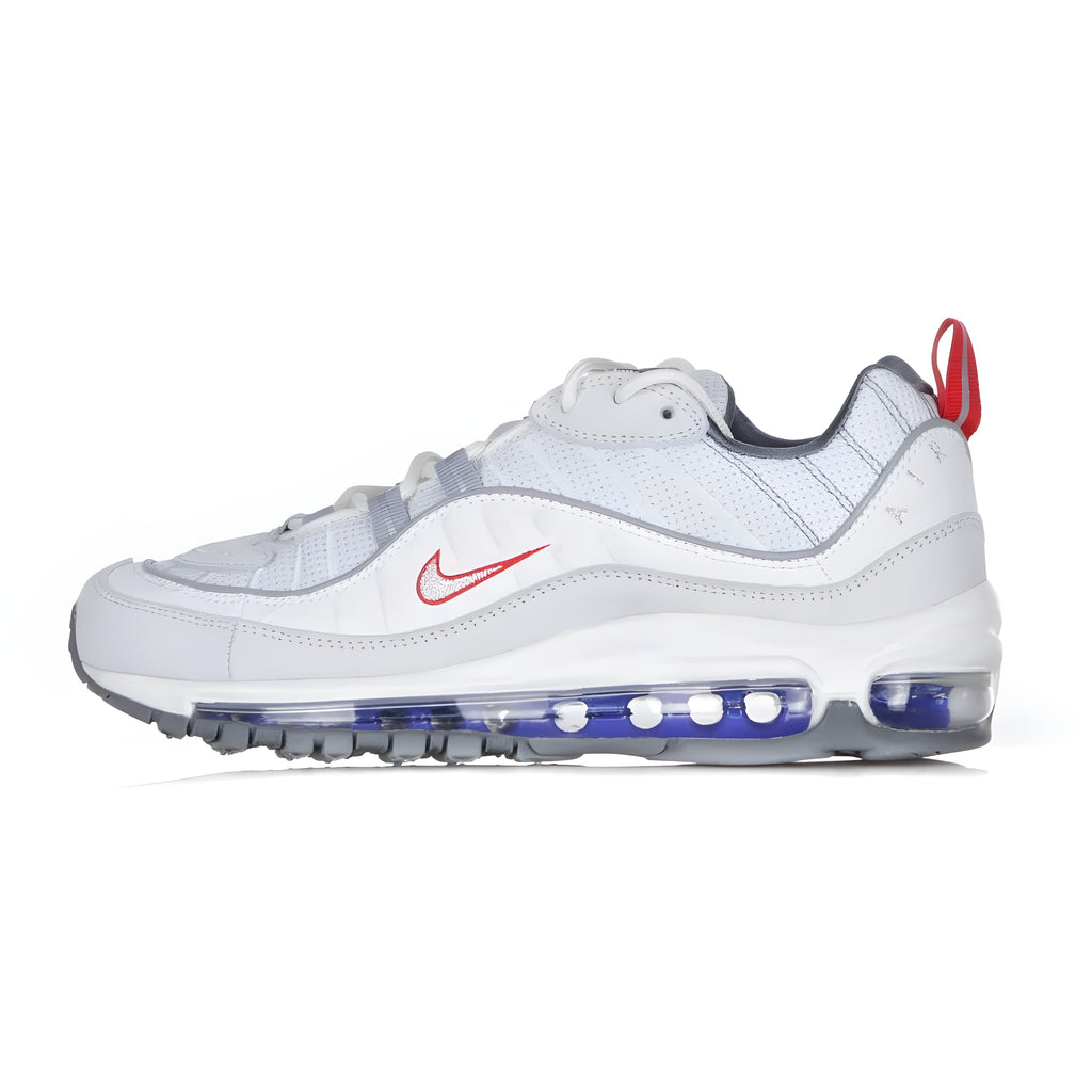 Nike Air Max 98, the direct evolution sneaker of the Air Max 97 which has a reinforced and lightened upper with a mix of mesh for the upper area and leather for the lower area.