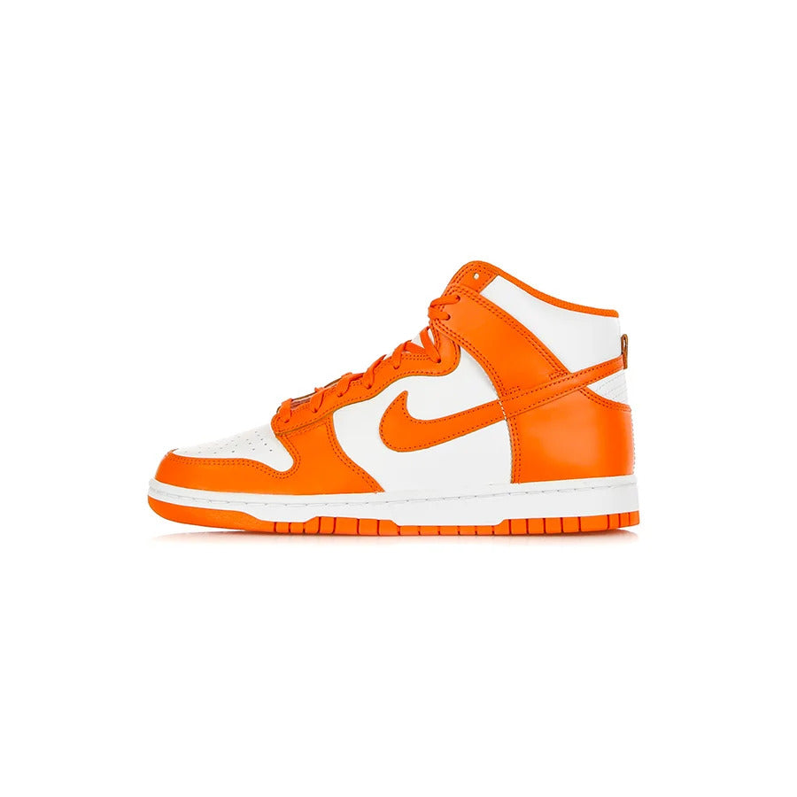 Scarpa alta Nike Dunk High "Syracuse" nella colorway bianca e arancione ispirata alla Syracuse University
