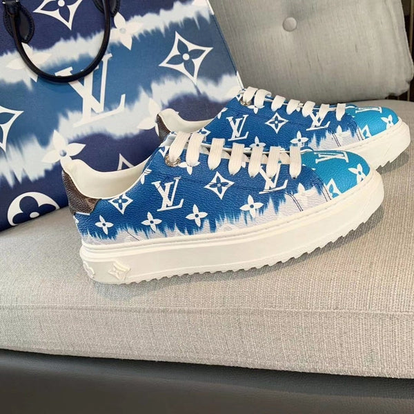 Louis Vuitton Blue Stripey Sneakers - HypedEffect