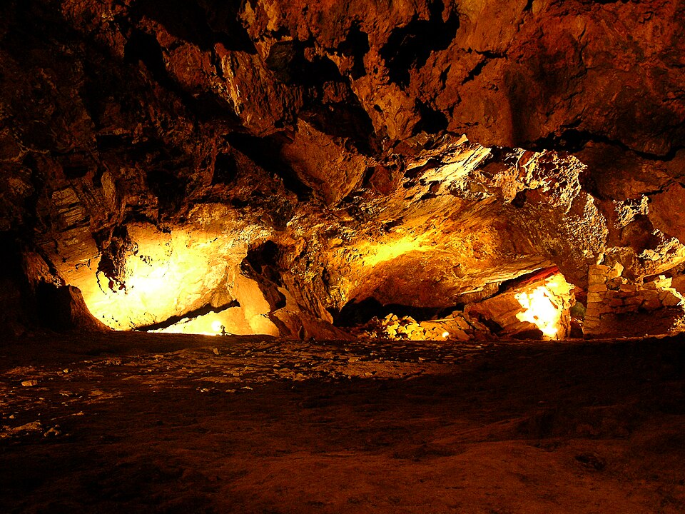 Katafyki cave interior