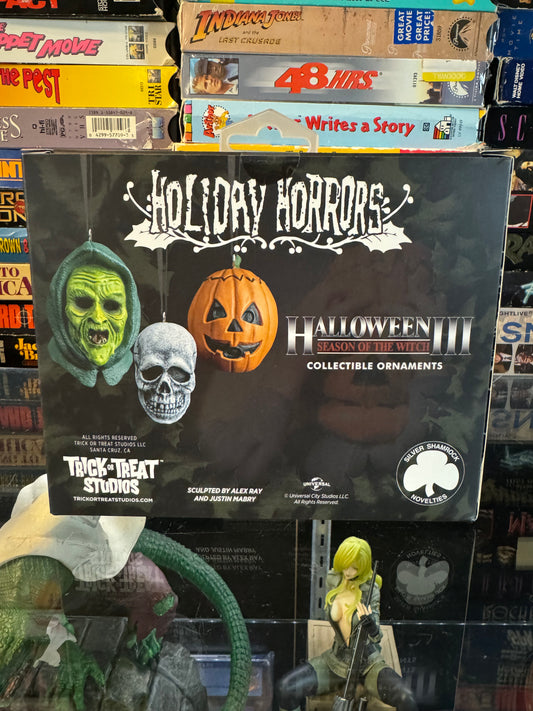 Holiday Horrors - Halloween III: Season of the Witch - Silver Shamrock  Ornament 3 Pack