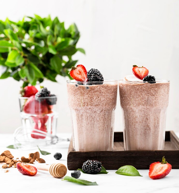 Berry-based Nutty Milkshake