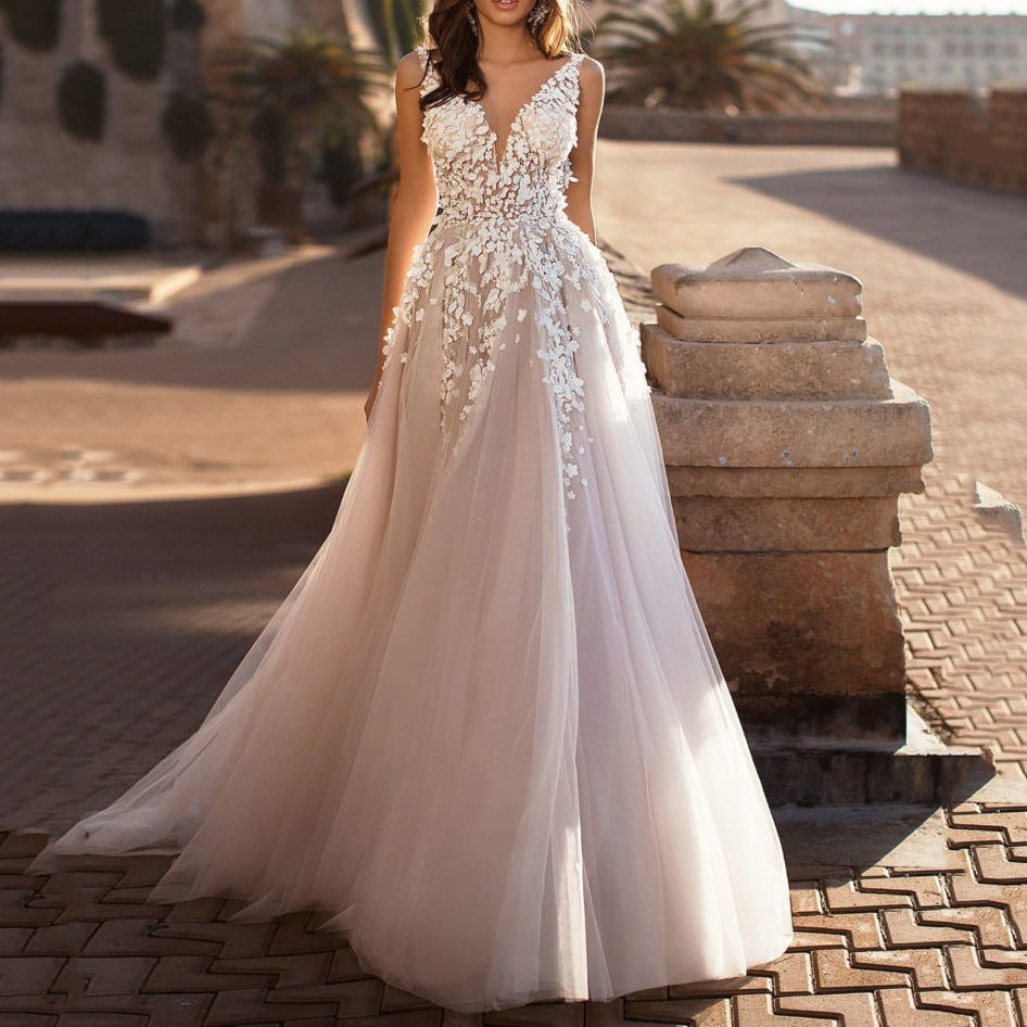 Product Image for Heidi-Mode | Elegantes Hochzeitskleid Stickerei Langer Rock, Weiß / M