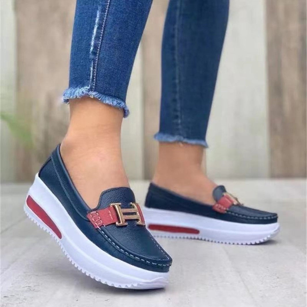 Product Image for Damen Slip-On Loafers mit kompaktem Plateau und modischer Schnalle Heidi-Mode, Blau / 39