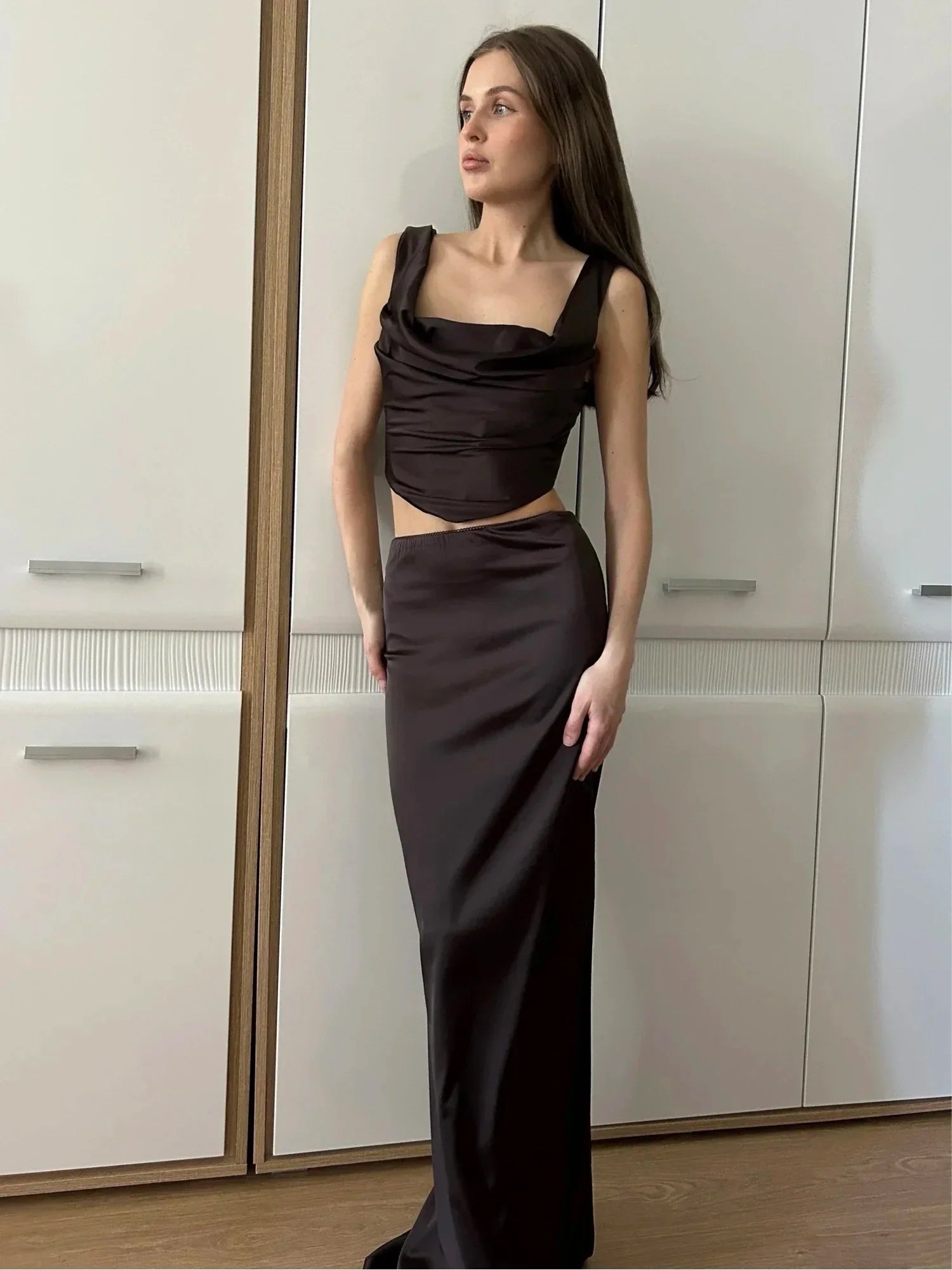Product Image for Heidi-Mode | Wein Weihnachtskleid Frauen Satin 2 Teile Kleiderset Elegante Bodycon Korsett Kurze Oberteil und Langer Rock Frauen Kleidung, kaffee 