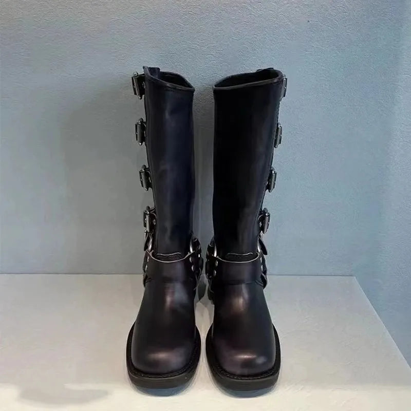 Product Image for Heidi-Mode | Knielange Lederstiefel – Verstellbare Schnallenriemen – Runde Zehen – Gestapelte Absätze, Schwarz / 6