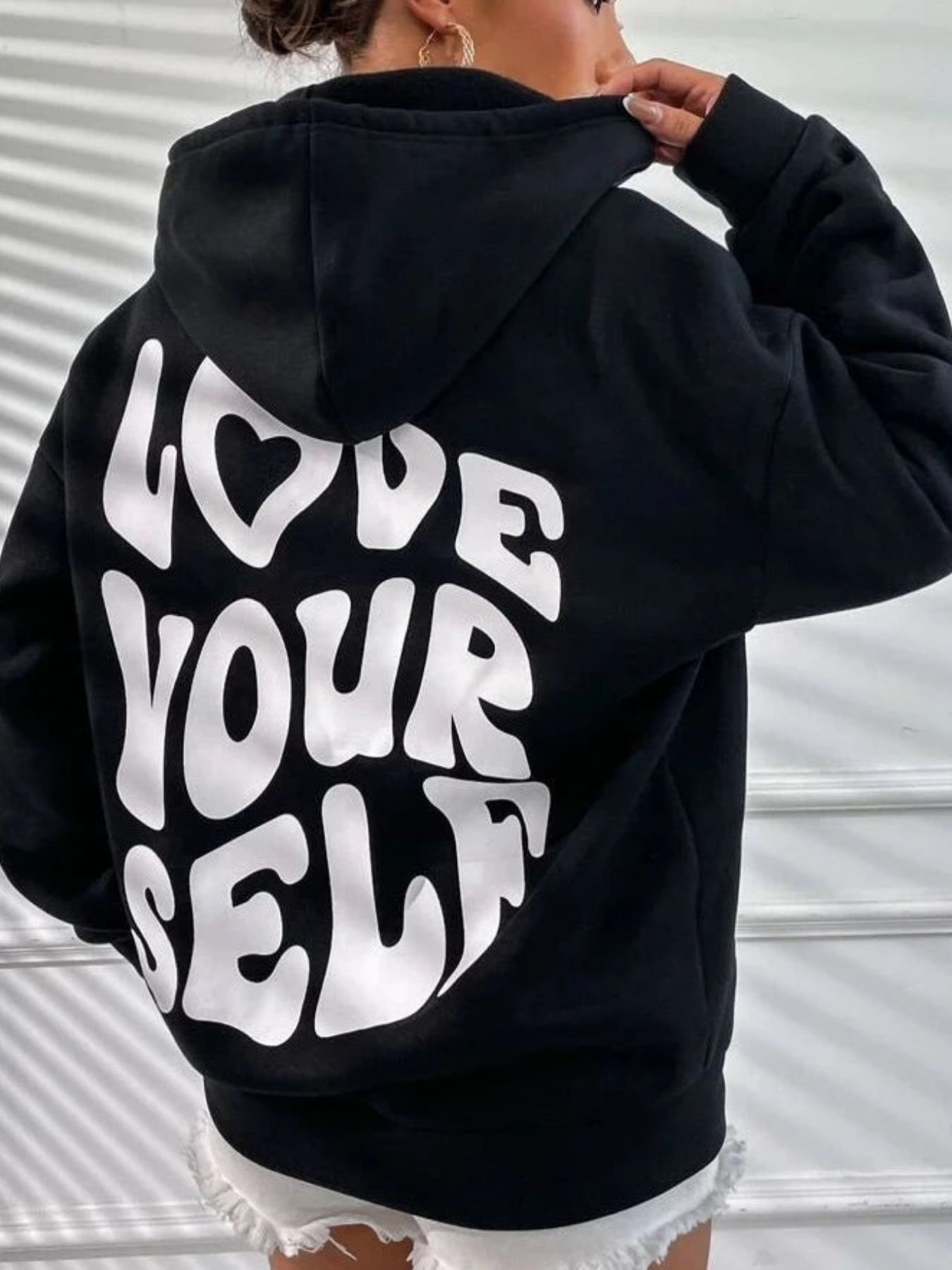 Product Image for Heidi-Mode - Streetwear Winter Statement Hoodie für Frauen, Schwarz / 2XL