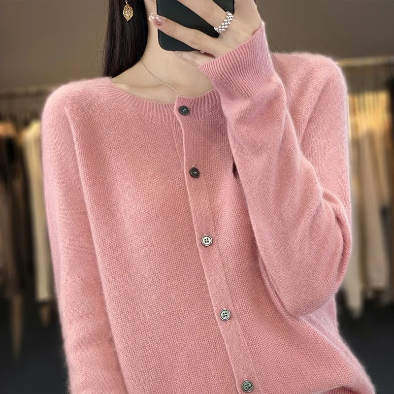 Product Image for Heidi-Mode | Leichte Damen Strickjacke Mischung aus Wolle, Kaschmir, O-Ausschnitt, Stilvoll und Komfortabel, Rosa / XXL