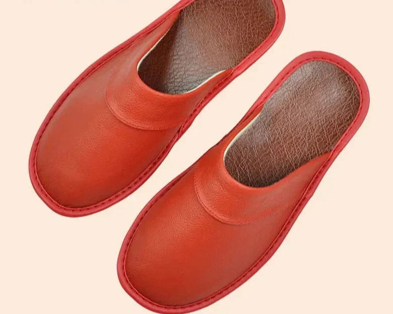 Product Image for Heidi-Mode - Bequeme Herrenpantoffeln aus schwarzem Rindsleder, Rot / 43