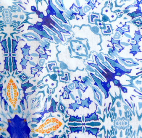 Alanis Dress Print Close-up