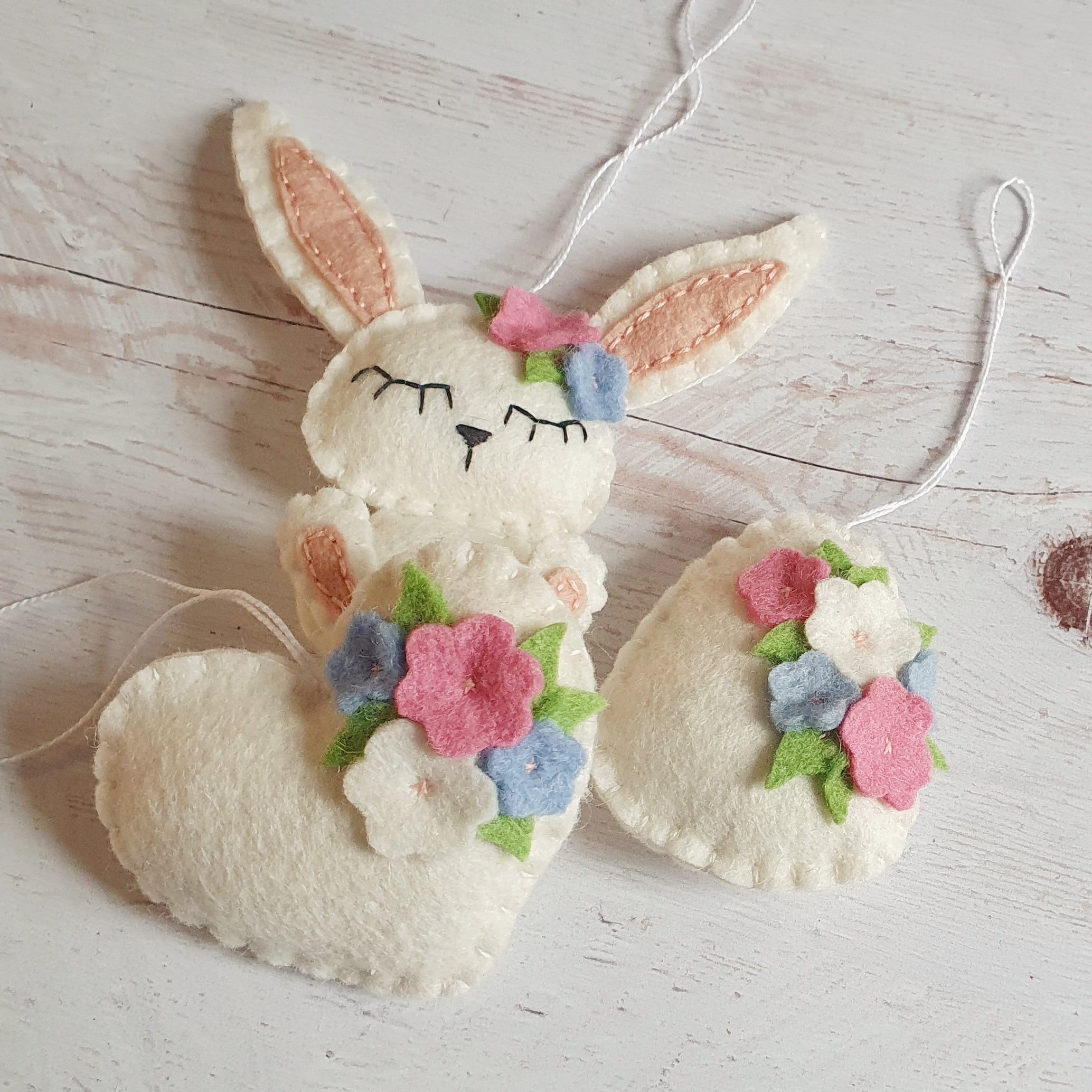 Felt Easter ornament set, felt Easter eggs, pack of 3, felt bunny ornament