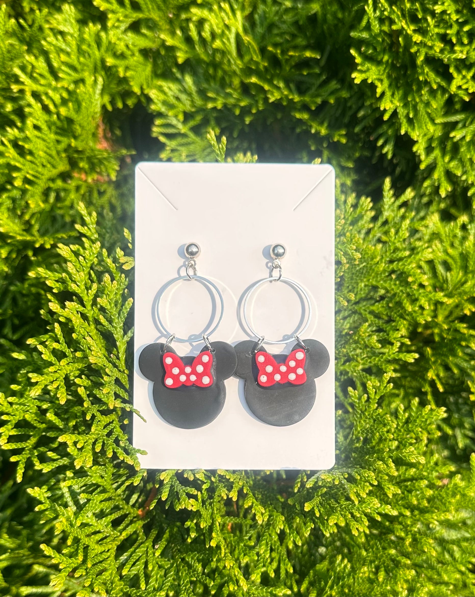 “Classic Minnie” Dangle Earrings