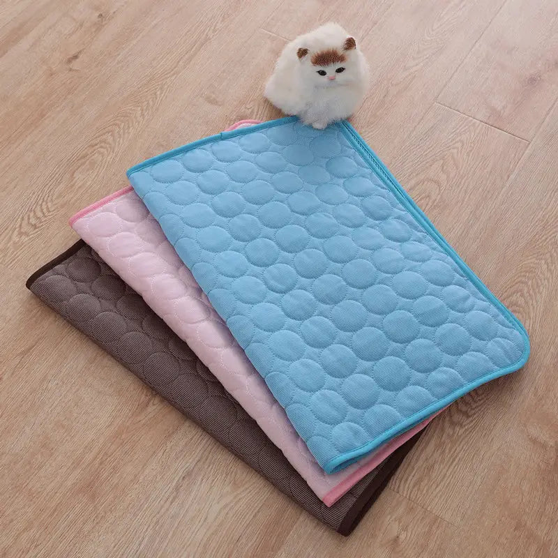 Portable Ice Silk Cooling Pad for Pets