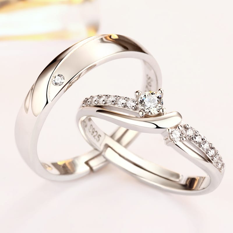 Couple’s Simple Ring