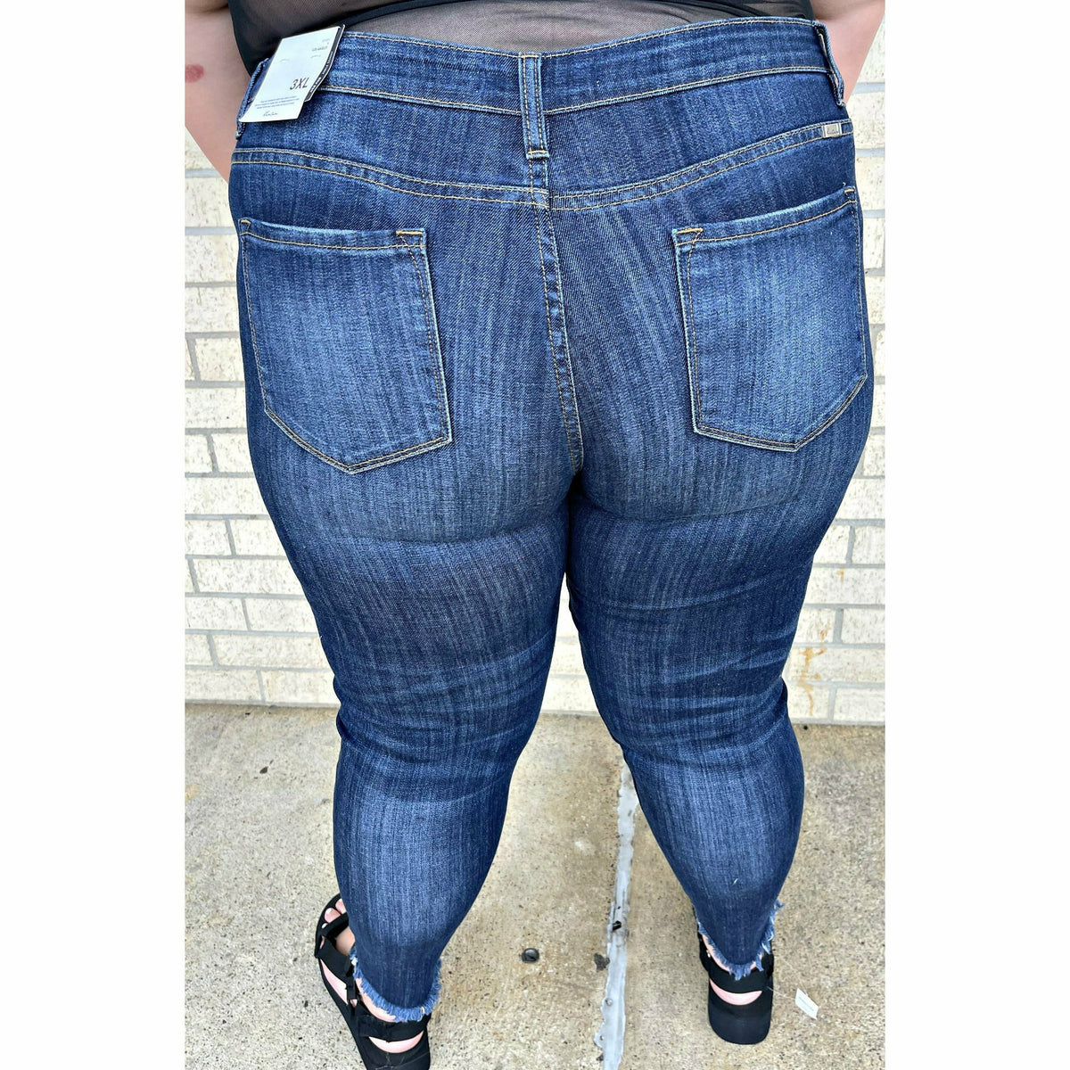 Kara Plus Size Distressed Ankle Skinny