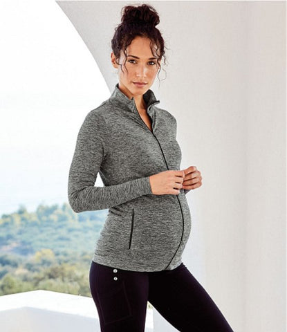 https://cdn.shopify.com/s/files/1/0760/9251/files/2._pregnant_woman_in_grey_marl_jojo_mamma_bebe_jacket_480x480.jpg?v=1612371364