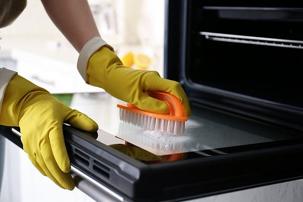 3. cleaning the oven