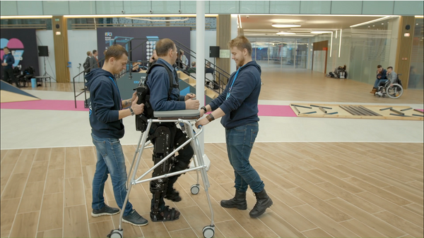 ExoAtlet exoskeleton being used by a patient with Multiple Sclerosis 2024