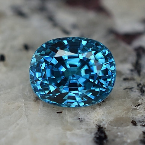 December Birthstones: Tanzanite, Turquoise & Zircon