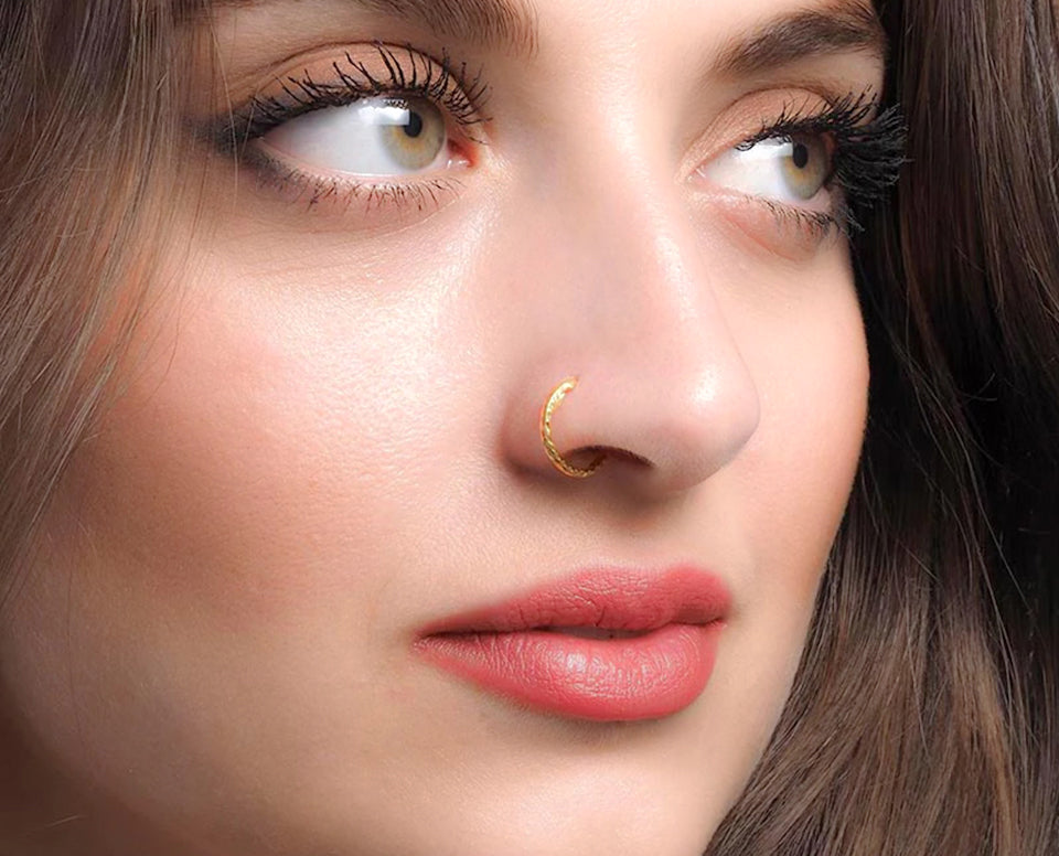 Buy Green Gold Plated Meenakari Besar Nose Pins for Women Online at  Silvermerc | SBNP18R_13 – Silvermerc Designs