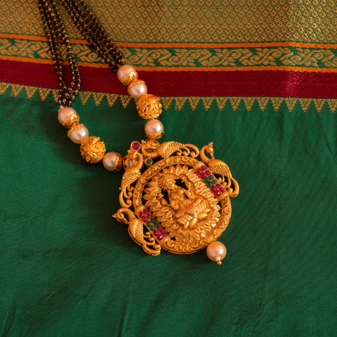 temple jewellery necklace in 22ct gold