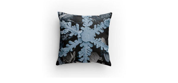 sem snowflake pillow