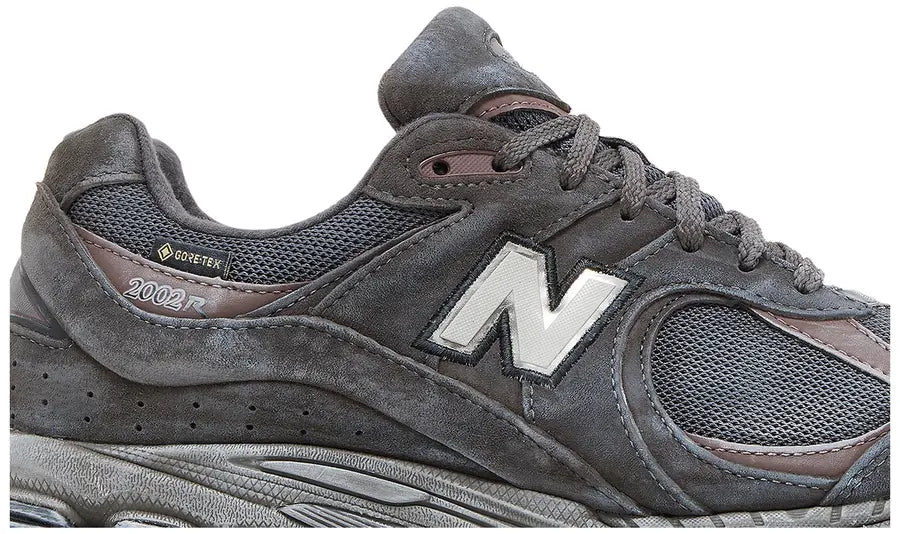 New Balance 2002R Gore-Tex Magnet Mood Indigo