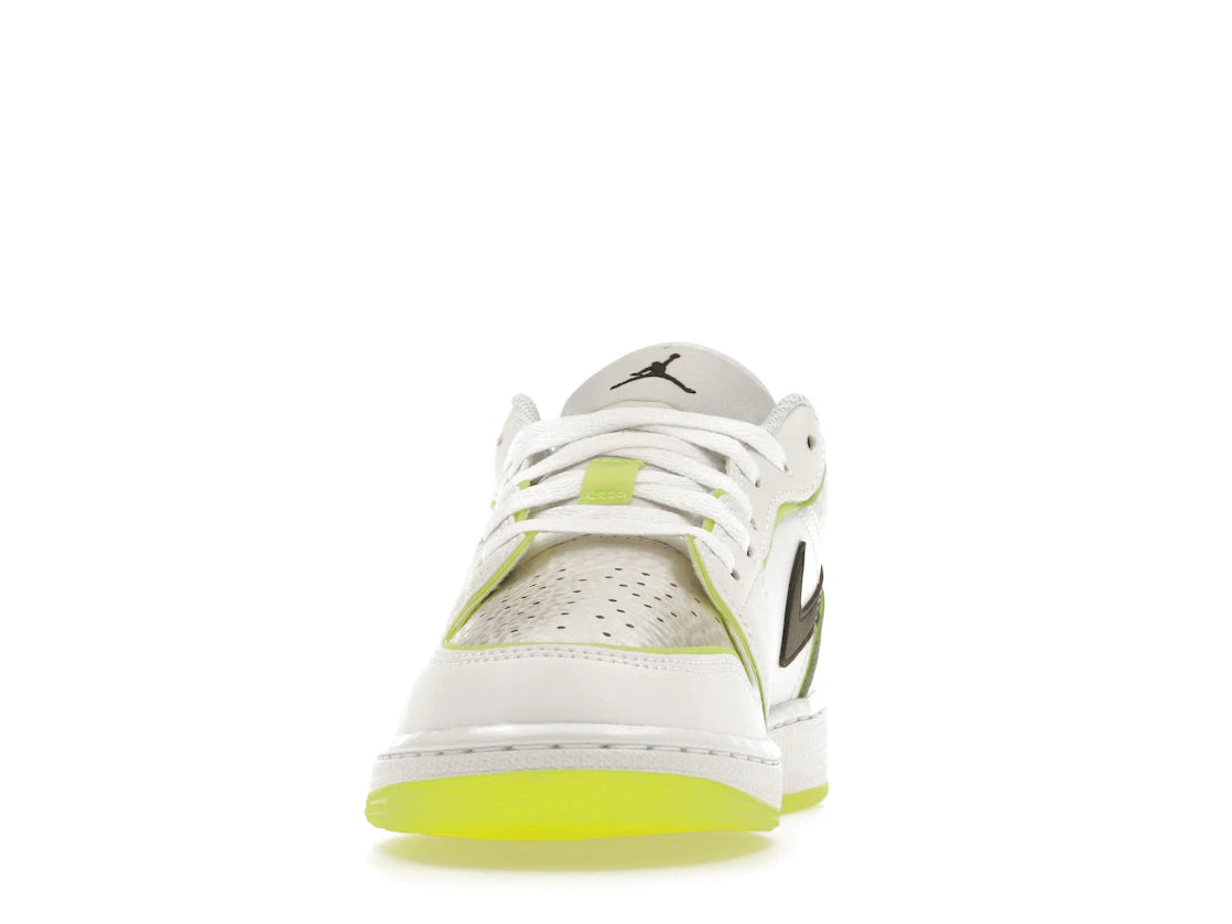 Air Jordan 1 Low SE Warped Swoosh