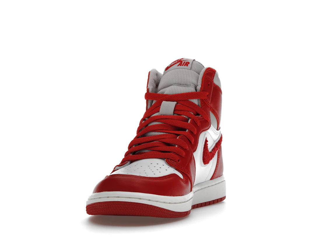Air Jordan 1 High OG Varsity Red (Chenille)