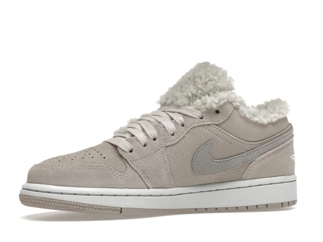 Air Jordan 1 Low SE Sherpa Fleece