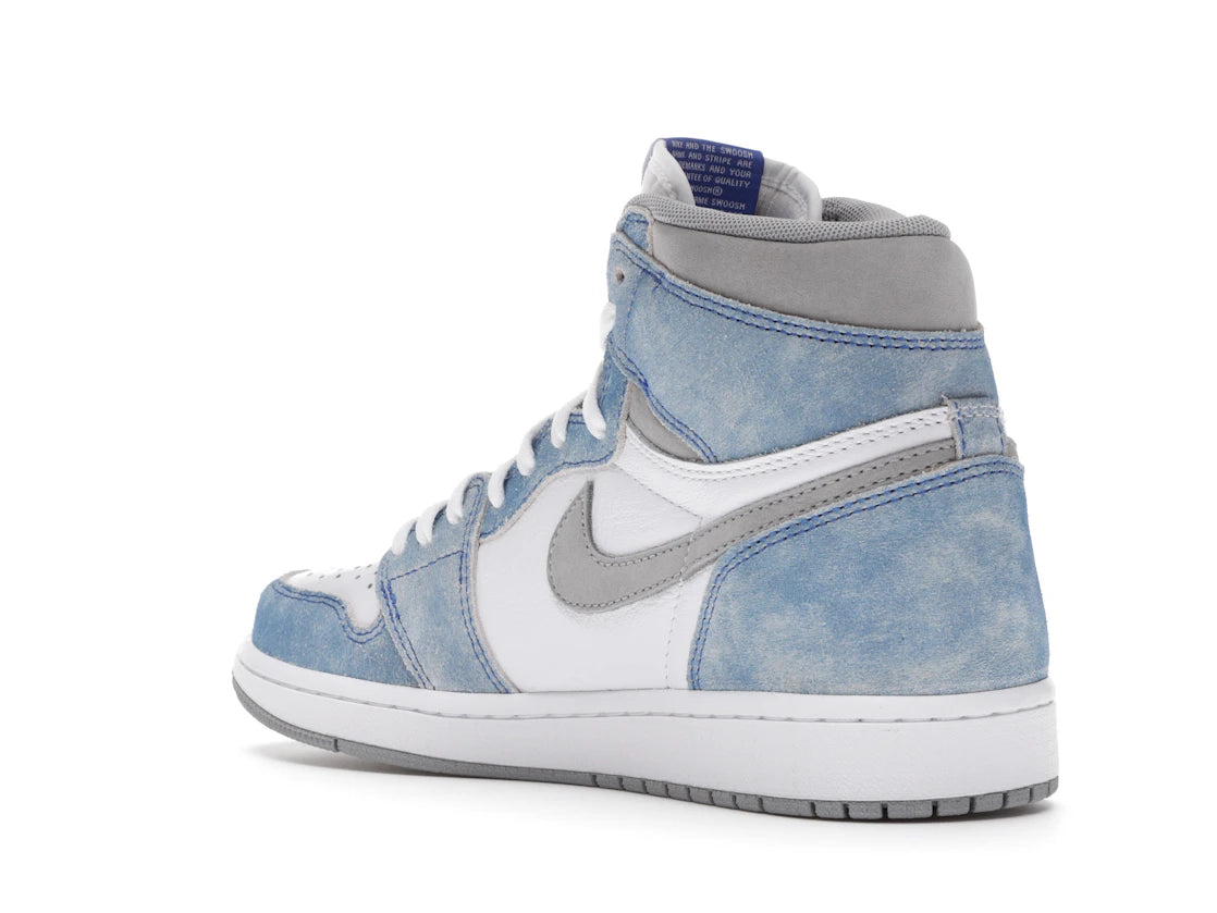 Air Jordan 1 Retro High OG Hyper Royal