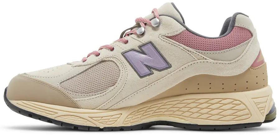 New Balance 2002R Hiking Pack Beige