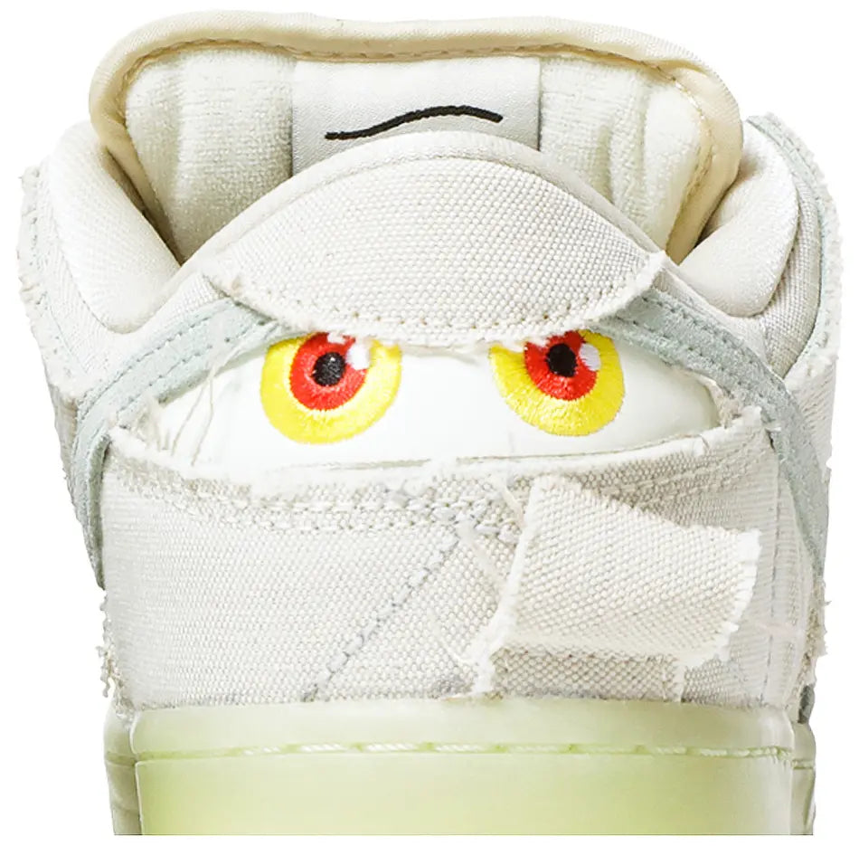 Nike SB Dunk Low Mummy