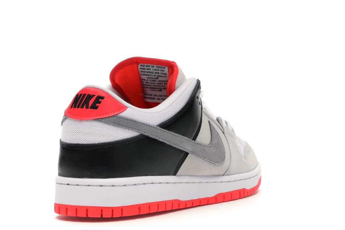 Nike SB Dunk Low Infrared