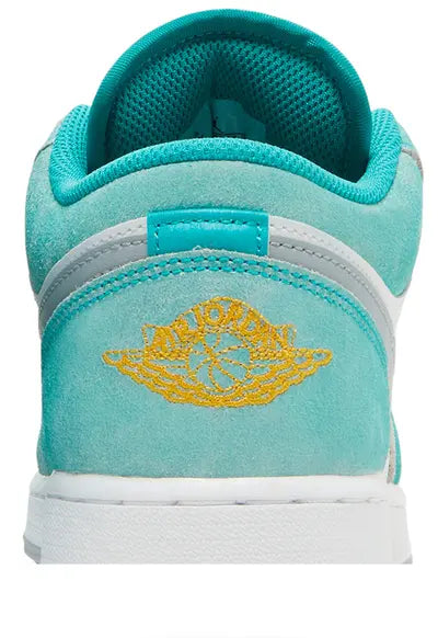 Air Jordan 1 Low SE New Emerald Grey