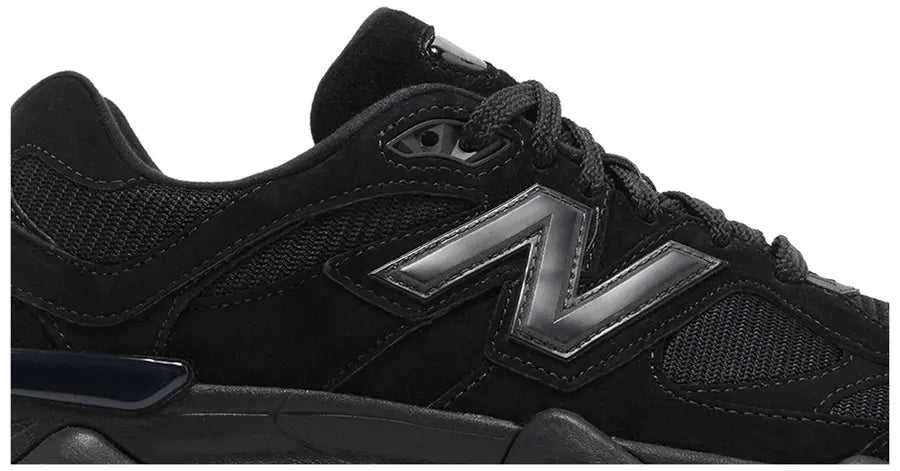 New Balance 9060 Triple Black