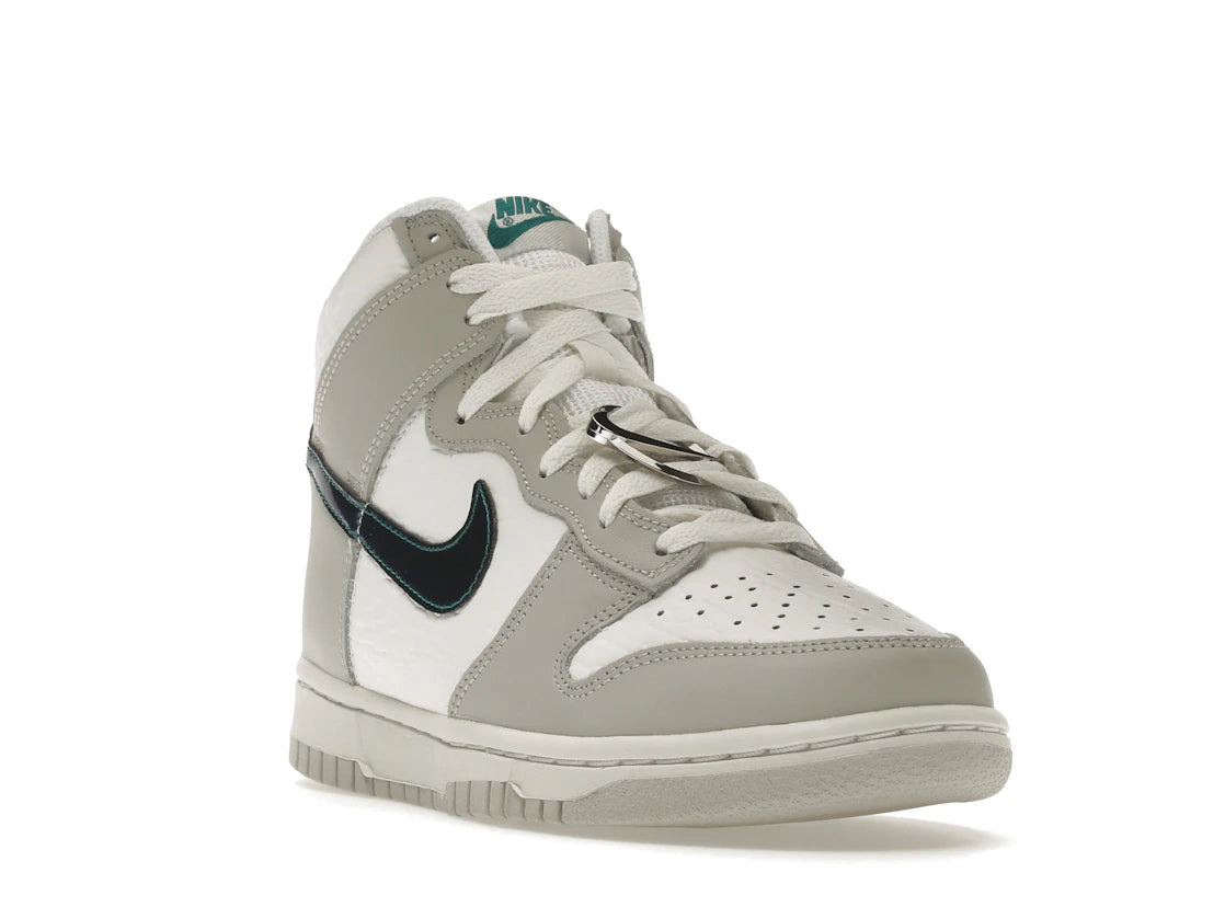 Nike Dunk High Ring Bling