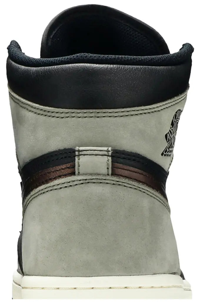 Air Jordan 1 Retro High Patina