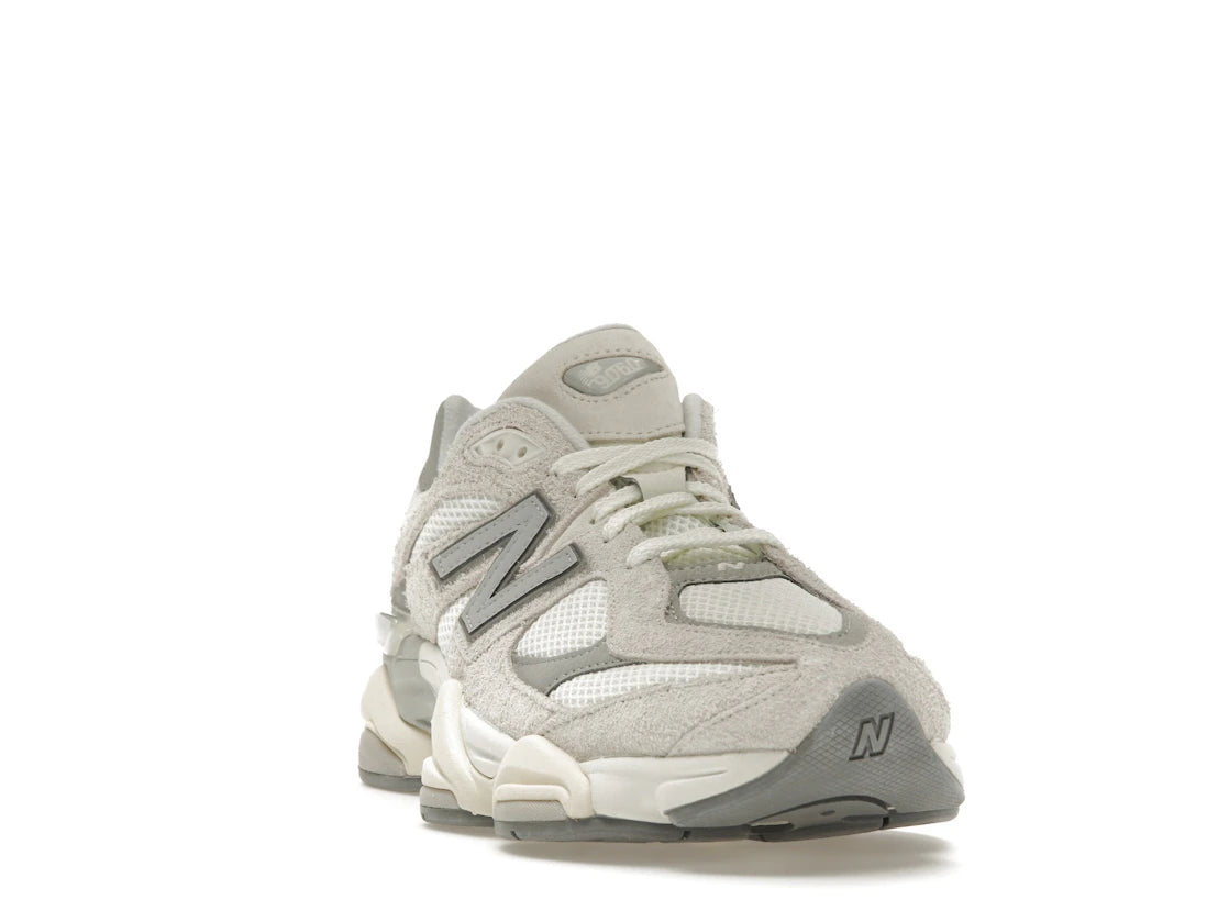 New Balance 9060 Moonbeam Sea Salt