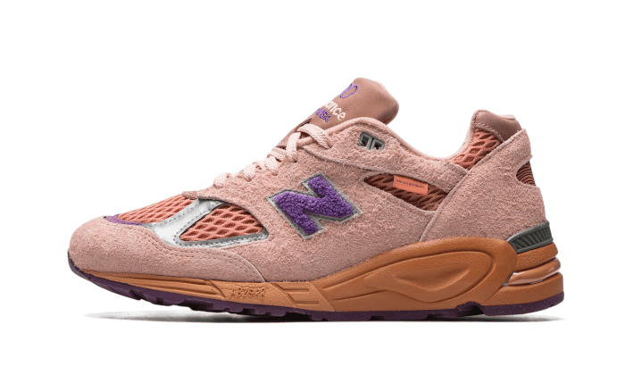 New Balance 990 V2 Salehe Bembury Sand Be The Time