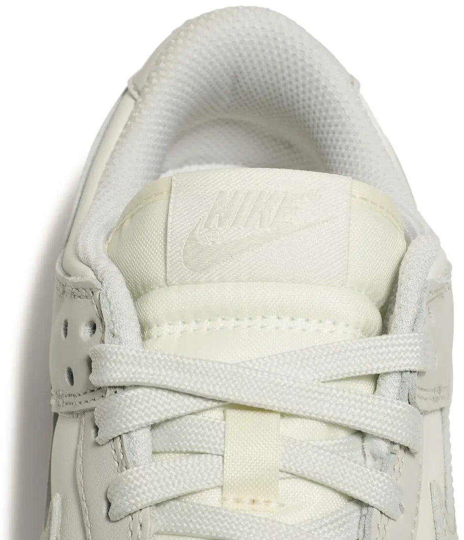 Nike Dunk Low Light Bone