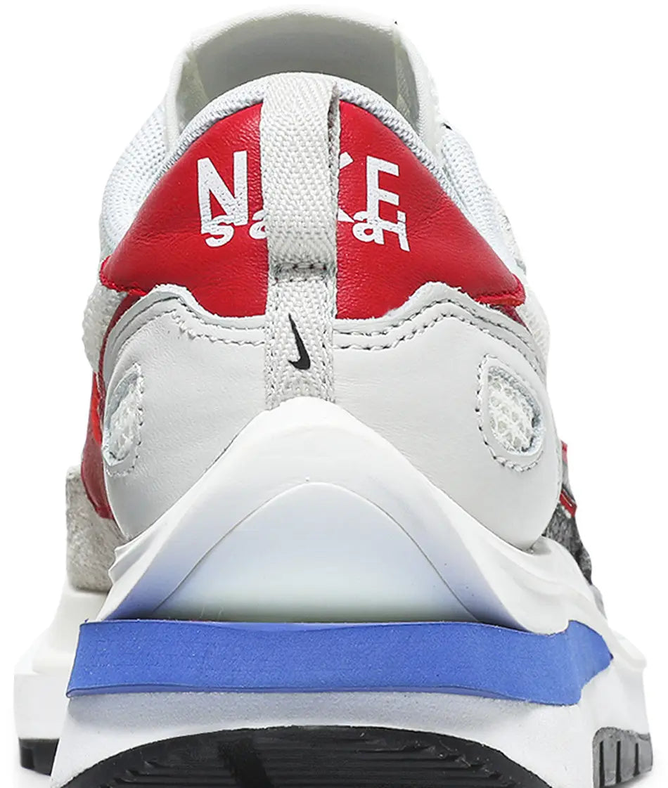 Nike Vaporwaffle Sacai Sport Fuchsia Game Royal