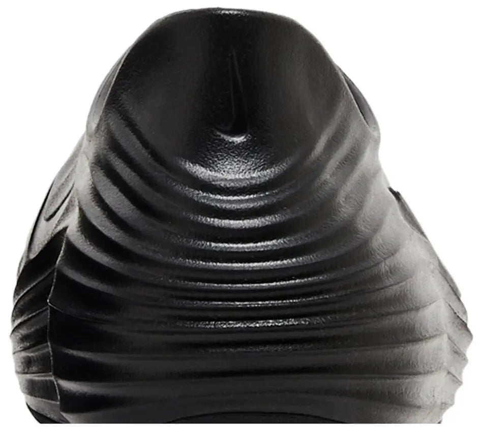 Nike ReactX Rejuven8 Triple Black