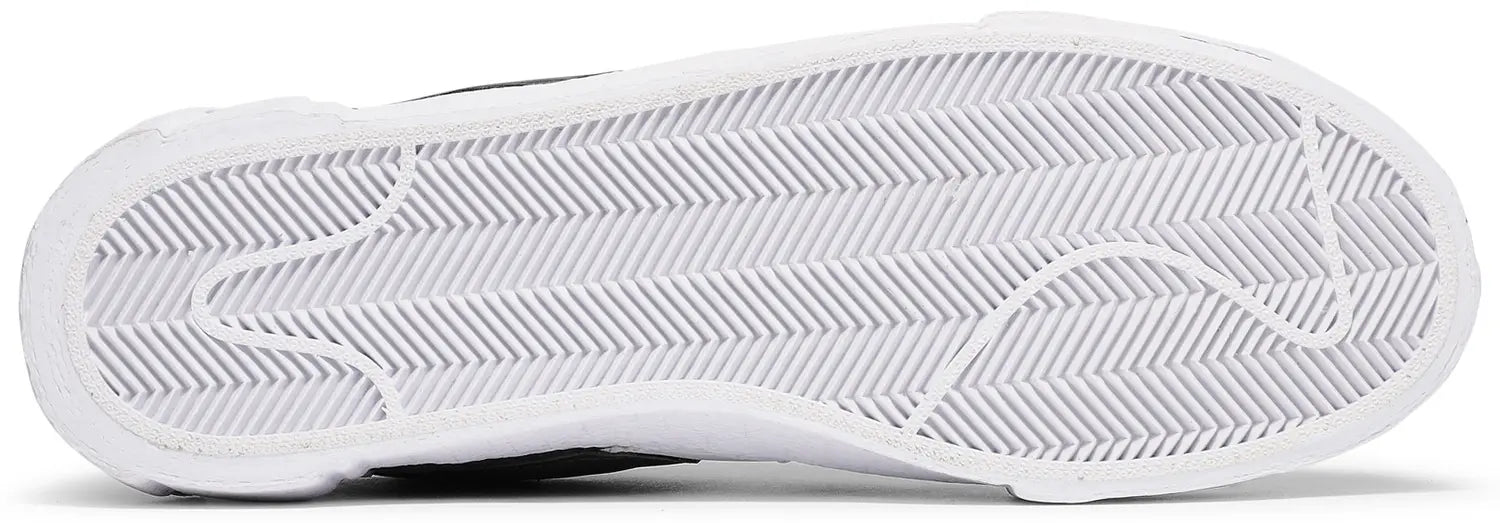 Blazer Low Sacai Iron Grey