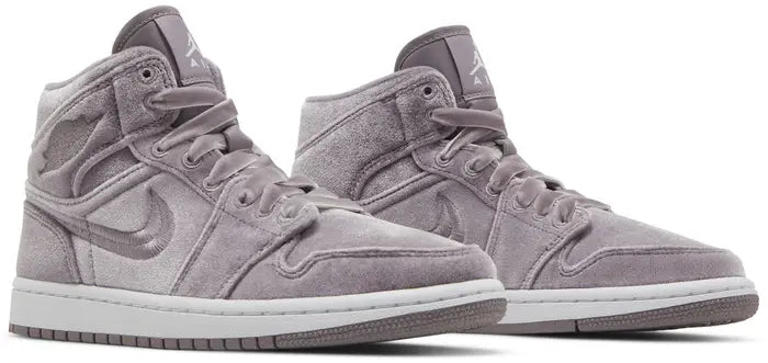 Air Jordan 1 Mid SE Purple Velvet
