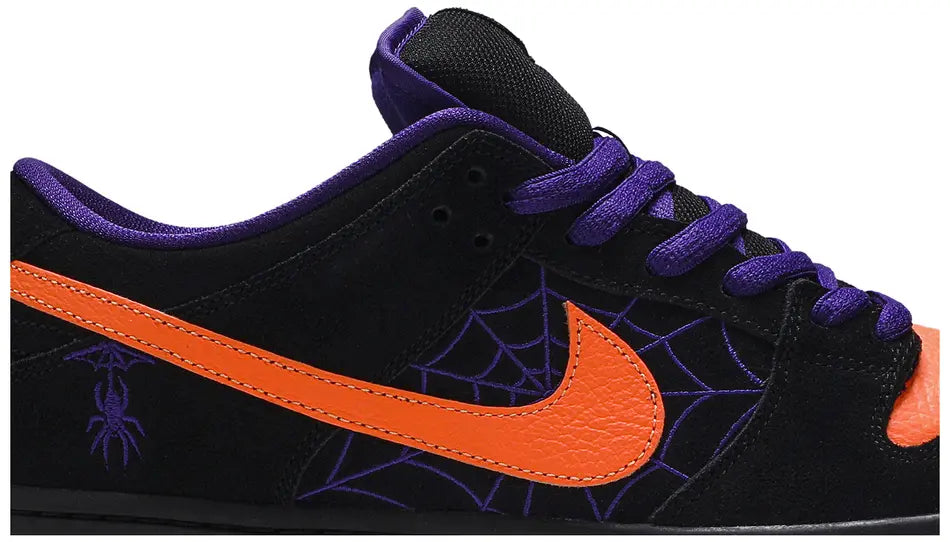 Nike SB Dunk Low "Night of Mischief"