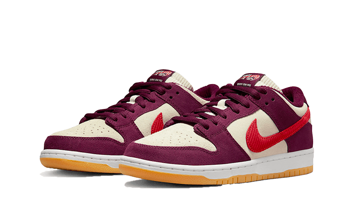 Dunk Low Skate Like A Girl Bordeaux