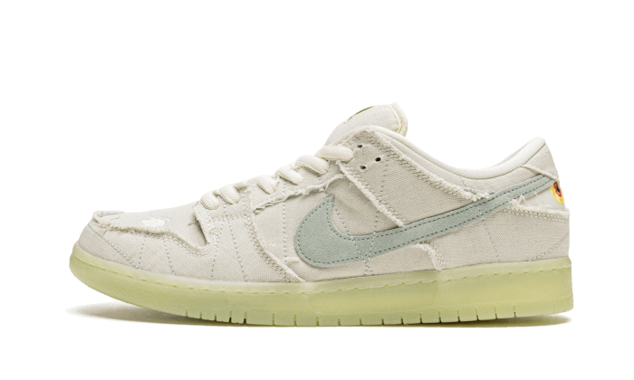 Dunk Low SB Mummy